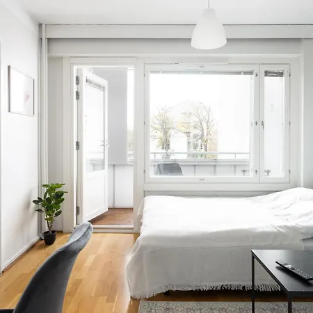 Close To Center, Tram Nearby, Netflix, Kamppi Apartament *