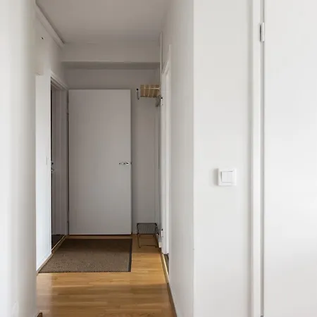 Close To Center, Tram Nearby, Netflix, Kamppi