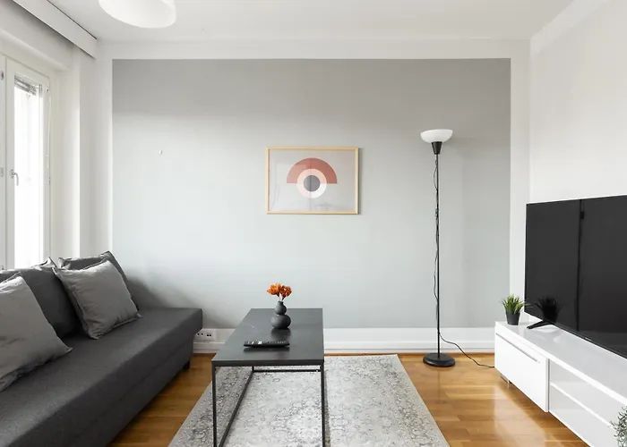 Close To Center, Tram Nearby, Netflix, Kamppi