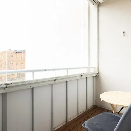 Close To Center, Tram Nearby, Netflix, Kamppi