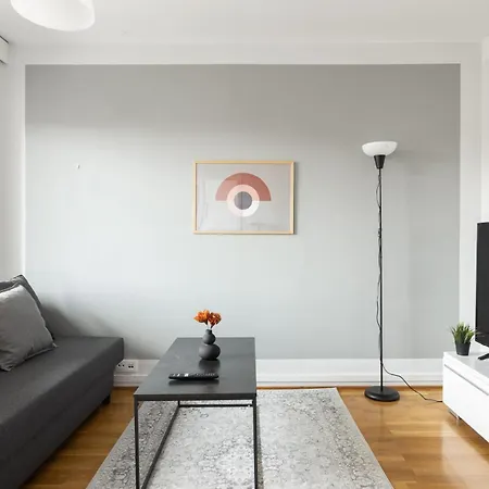 Close To Center, Tram Nearby, Netflix, Kamppi